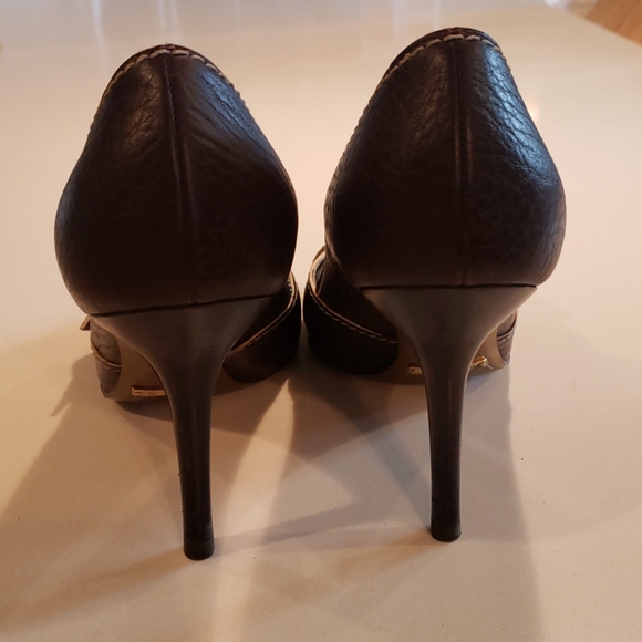 Dark Brown Leather Dolce and Gabbana Pumps sz 7 - Picture 3 of 10